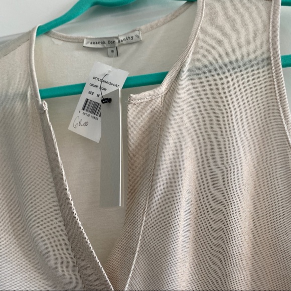 Nordstrom Sleeveless Top NWT Shimmer Golden - Picture 11 of 11